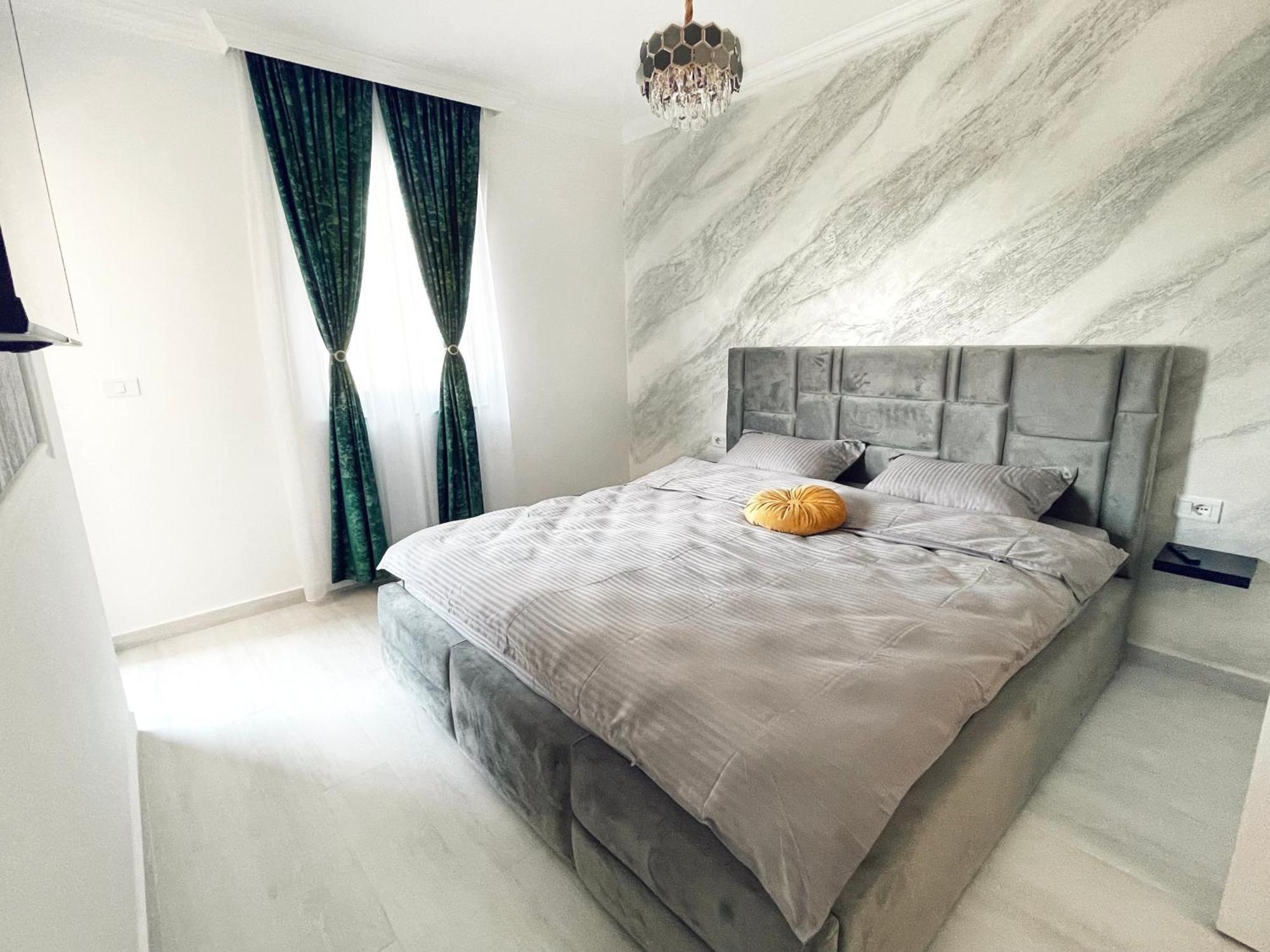 אראד Rv Premium Apartments מראה חיצוני תמונה